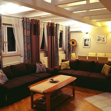 Apartamenty Palacowe ビャウィストク エクステリア 写真